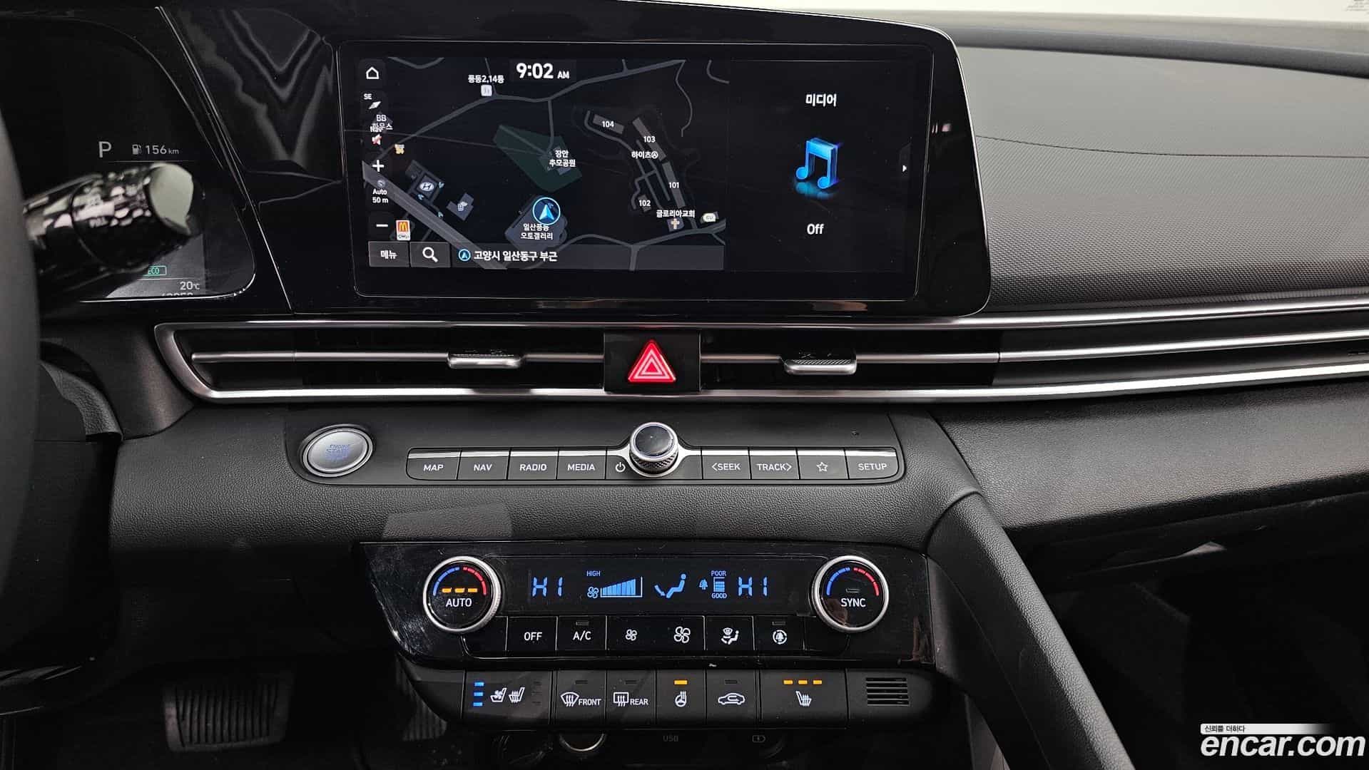 AVANTE Hyundai 2022.2-OPTION-018