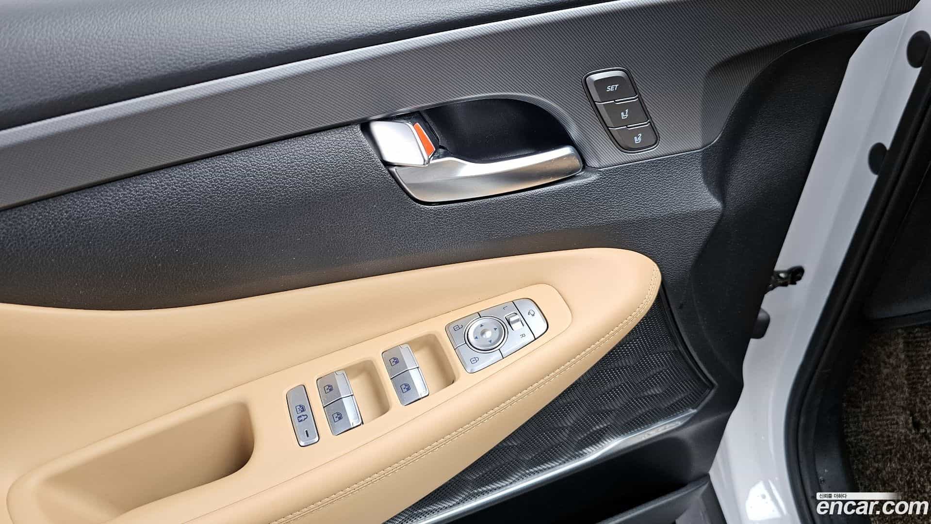 Santafe Hyundai 2023.8-OPTION-024