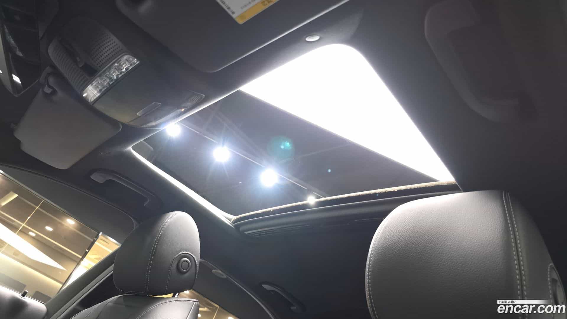 E-Class Mercedes-Benz 2020.1-OPTION-022