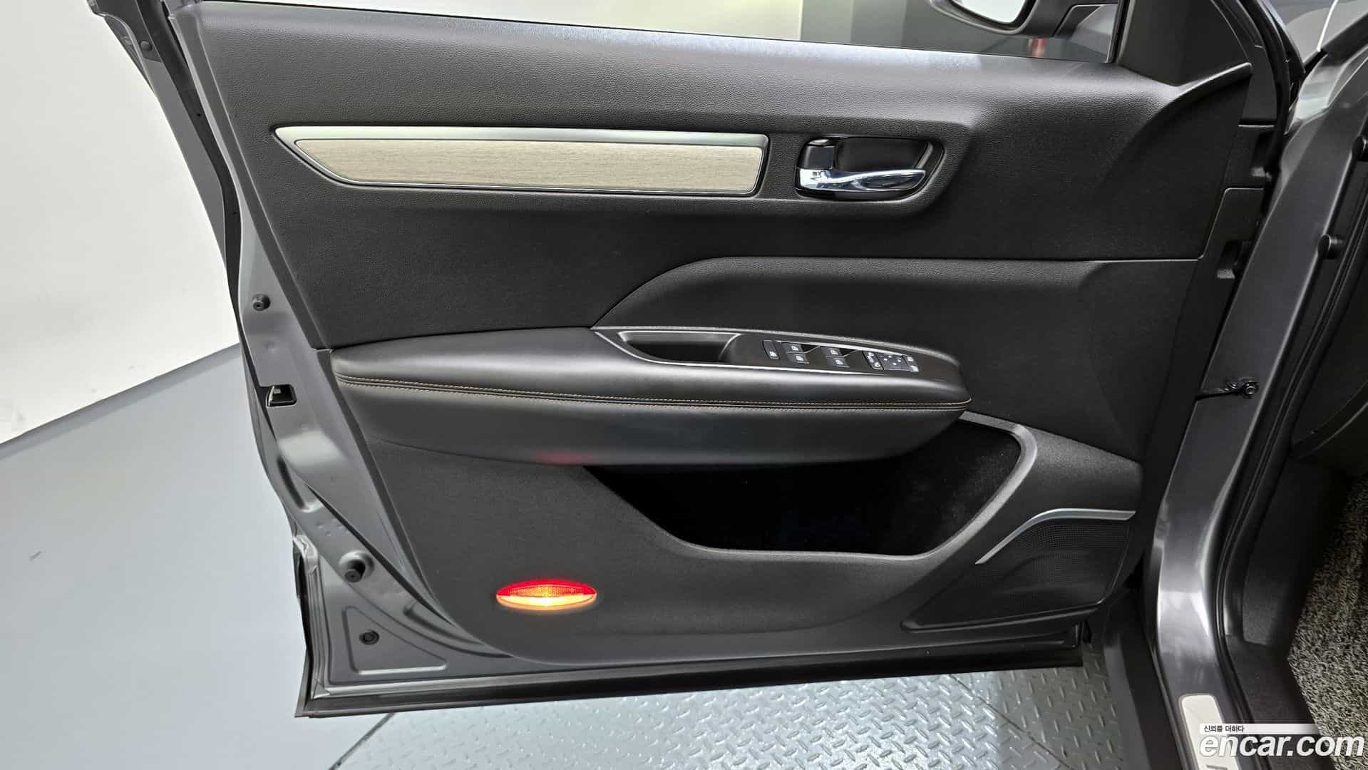 QM6 Renault Korea 2021.3-INNER-034