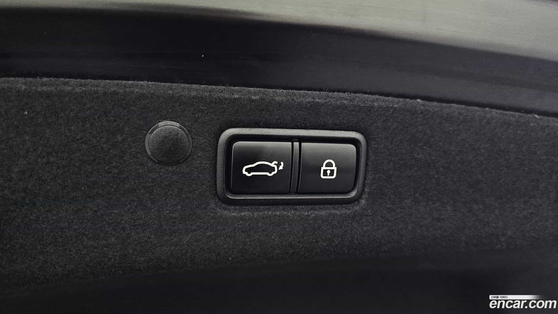 Grandeur Hyundai 2021.5-OPTION-024