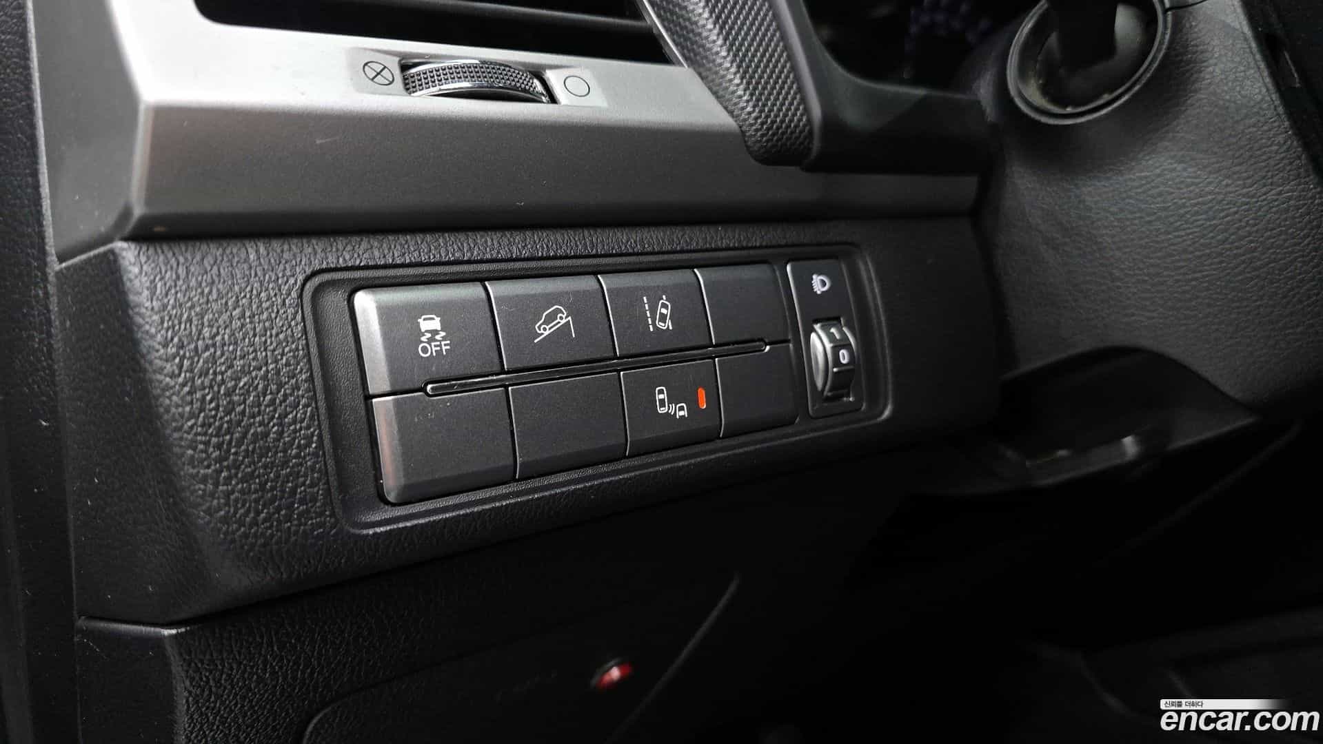 Rexton KG Mobility 2019.3-OPTION-020