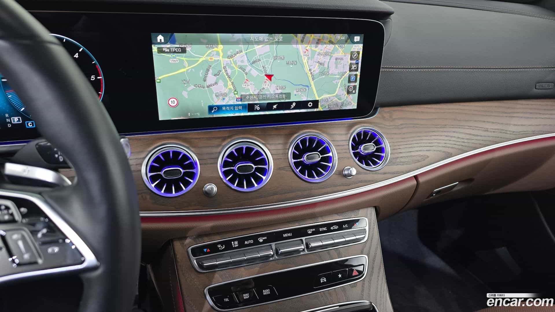 E-Class Mercedes-Benz 2023.1-OPTION-017