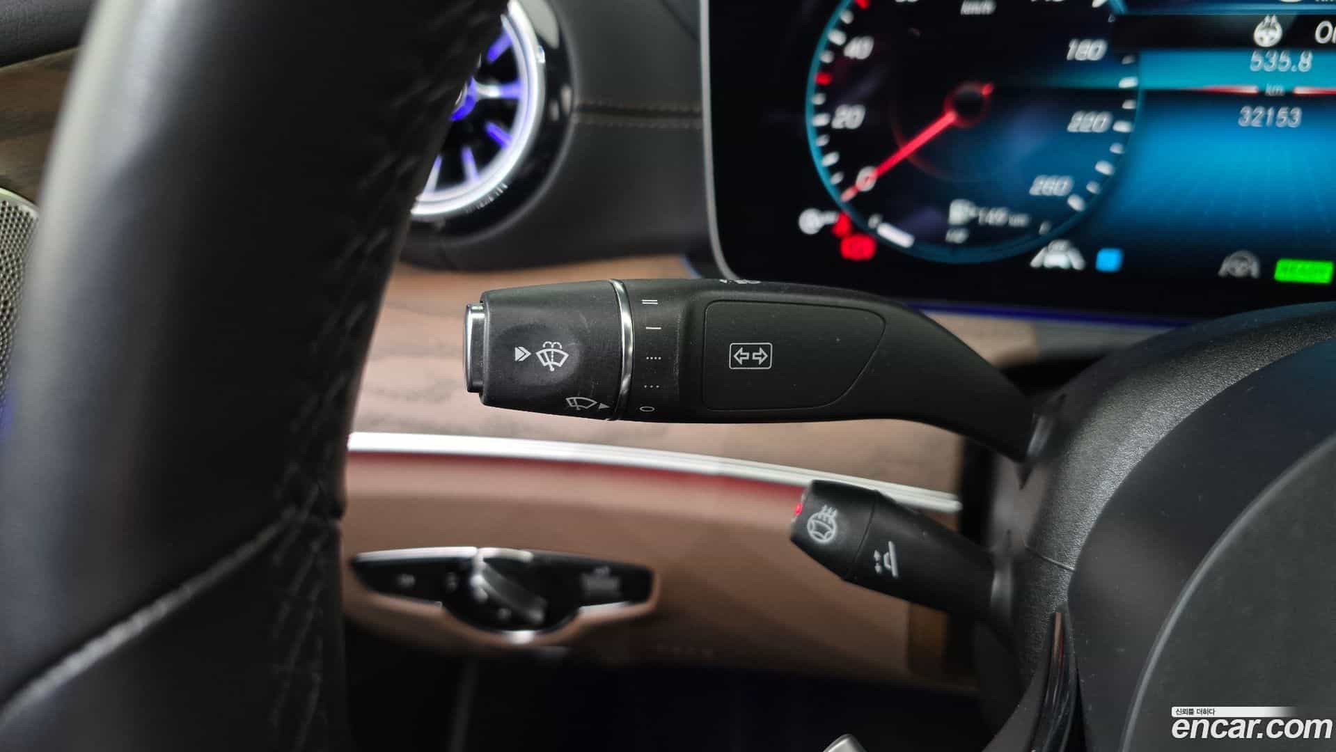 E-Class Mercedes-Benz 2023.1-OPTION-023
