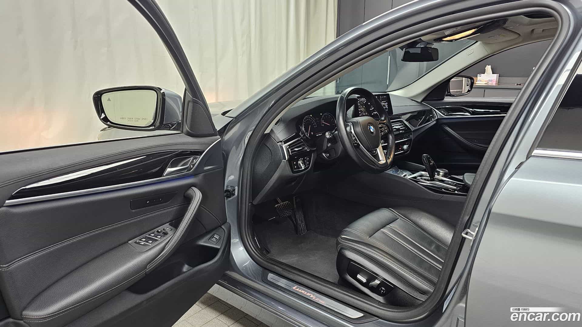 5-Series BMW 2018.11-INNER-010