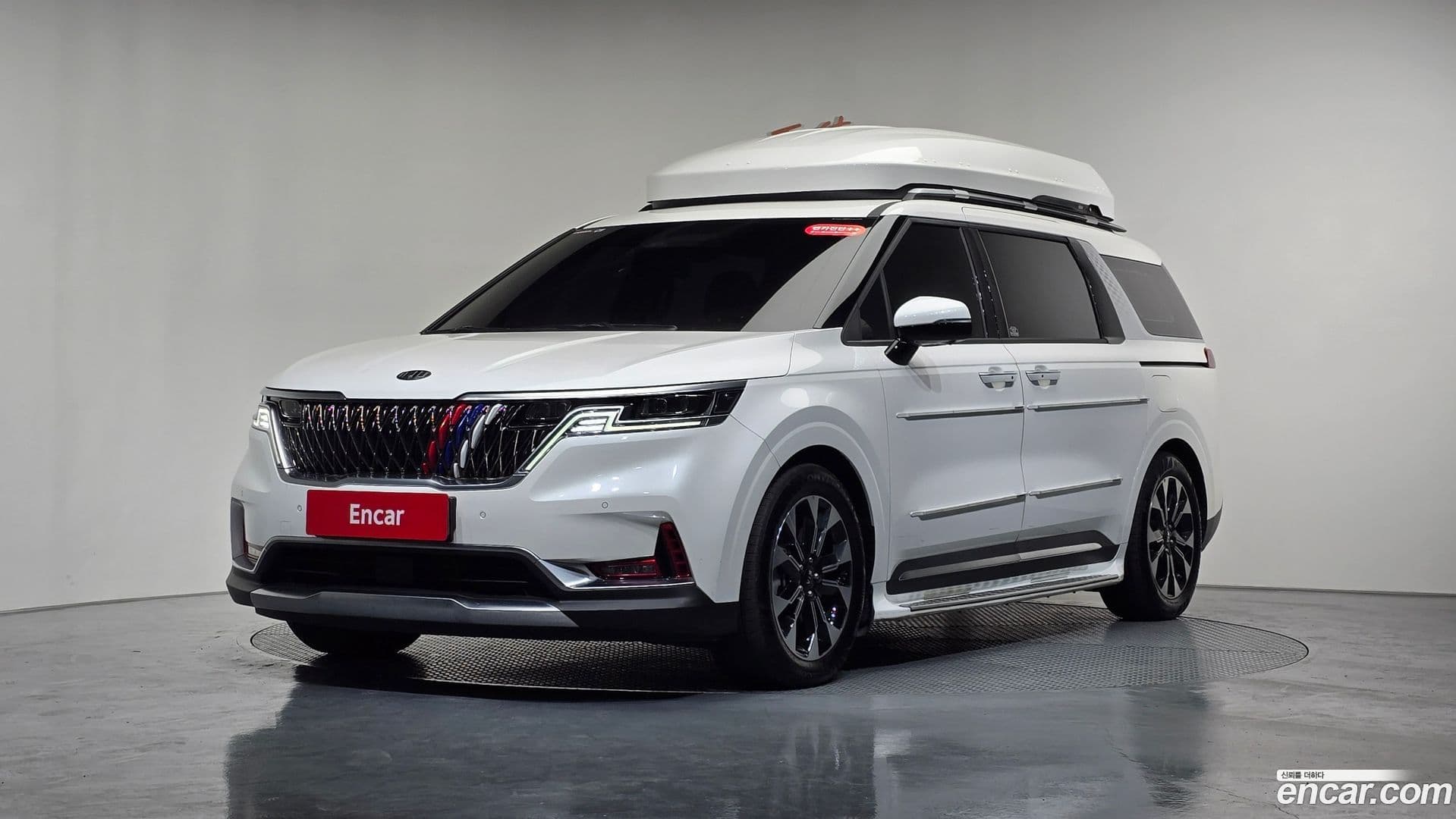 Main__Slider__Photo:Canival Kia 2021.3-0