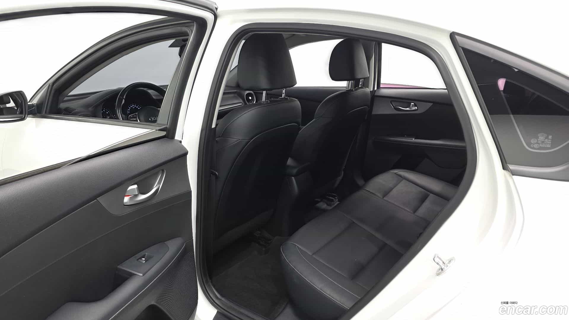 K3 Kia 2020.0-OPTION-015