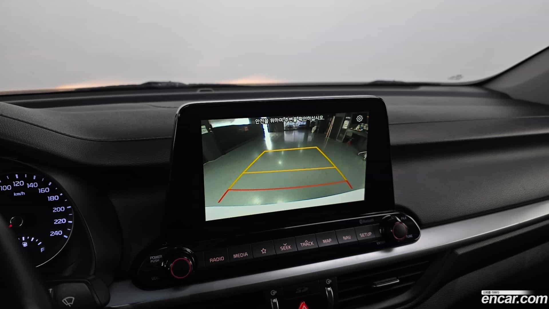 K3 Kia 2020.0-OPTION-020