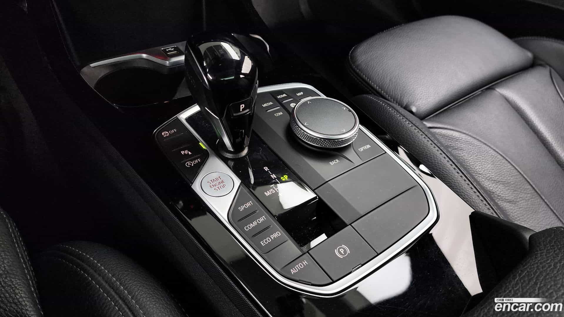 1-Series BMW 2021.9-INNER-009