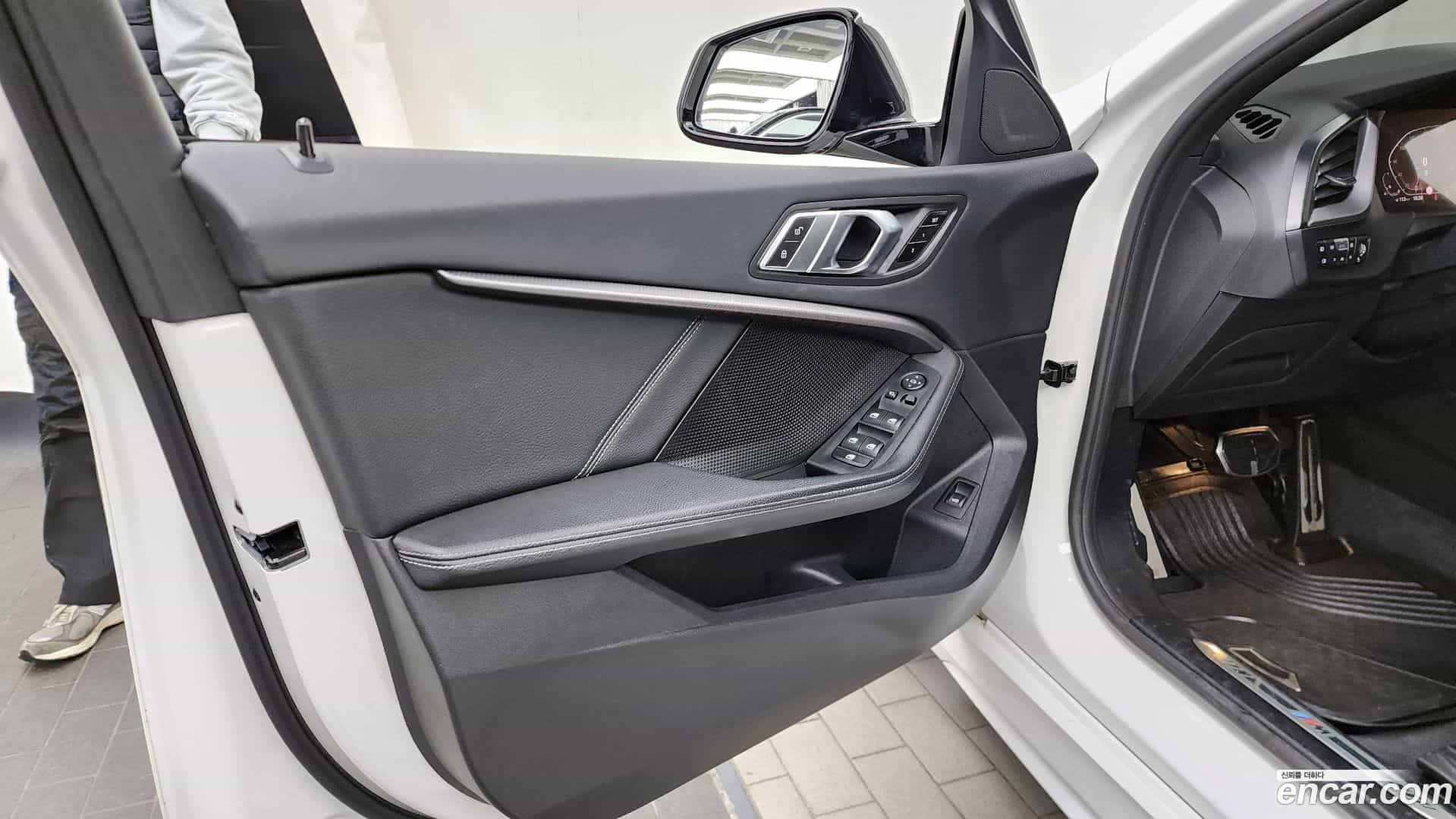 1-Series BMW 2021.9-INNER-034
