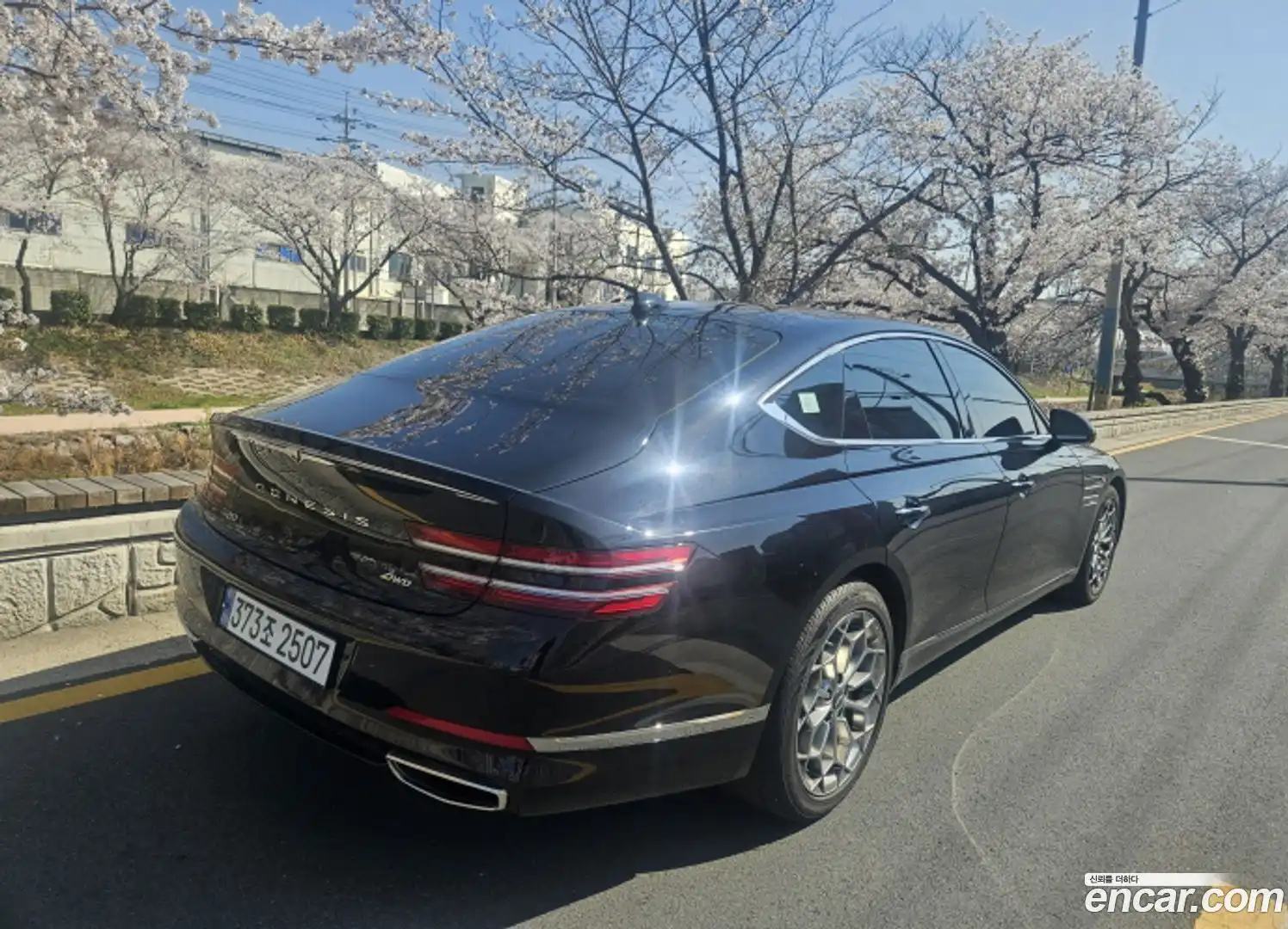 G80 Genesis 2022.2-OUTER-003