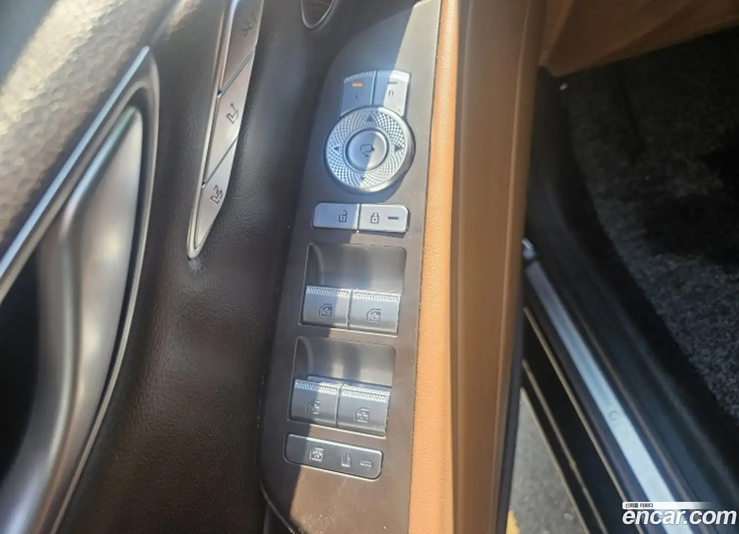 G80 Genesis 2022.2-OPTION-015