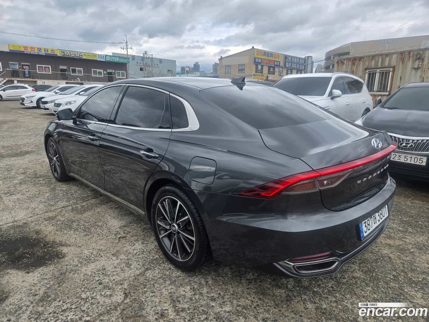 Grandeur Hyundai 2022.5-OUTER-005