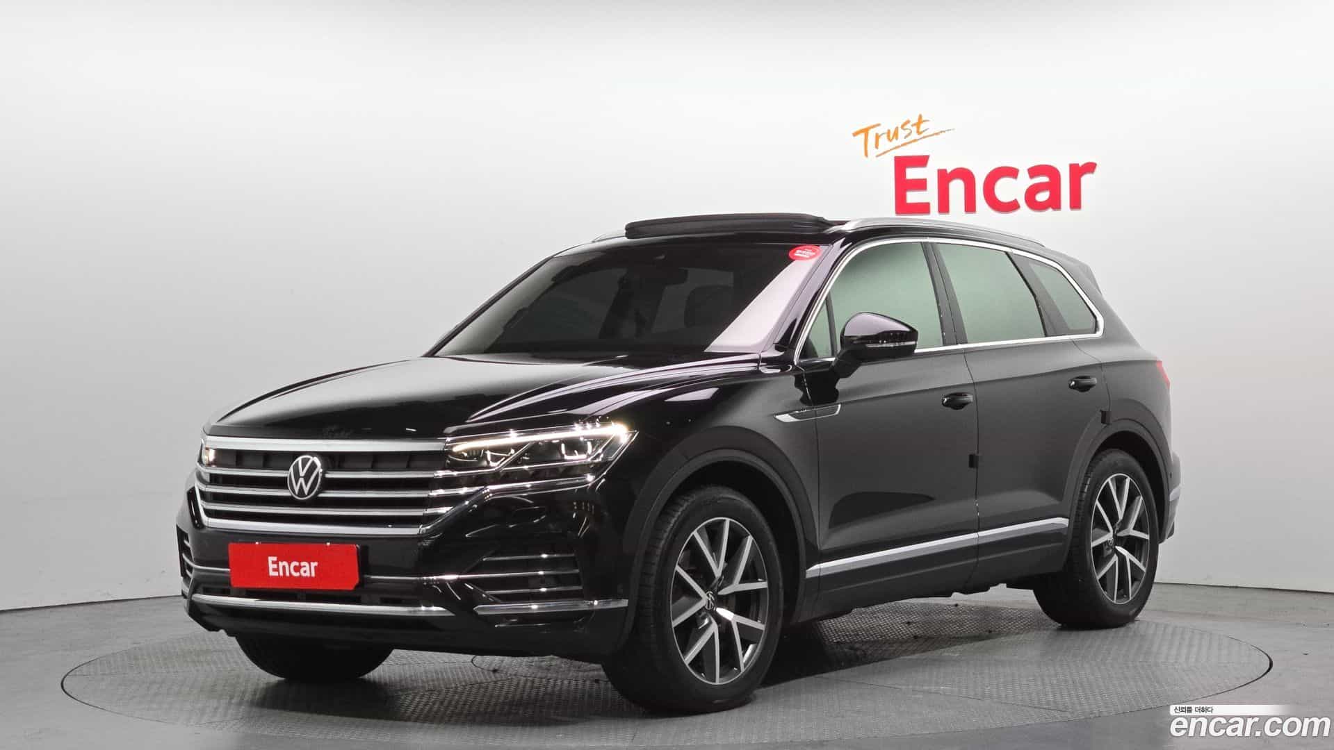 Touareg Volkswagen 2023.4-OUTER-001