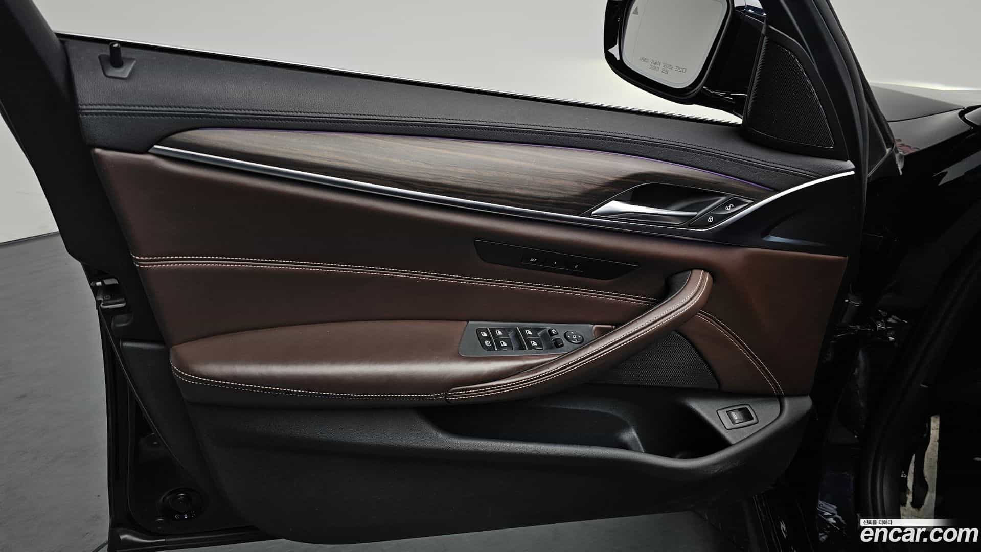 5-Series BMW 2018.2-INNER-034
