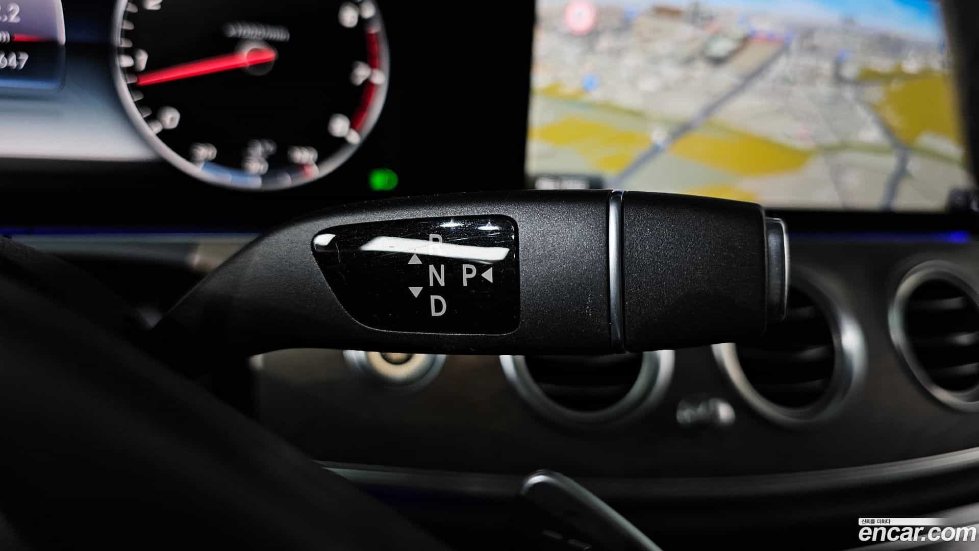 E-Class Mercedes-Benz 2018.0-INNER-009