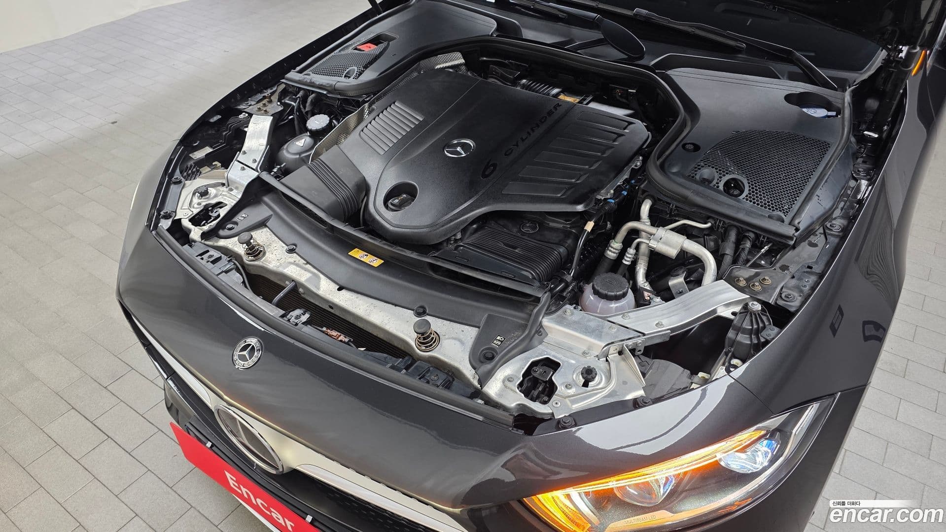 Main__Slider__Photo:CLS-Class Mercedes-Benz 2021.2-5