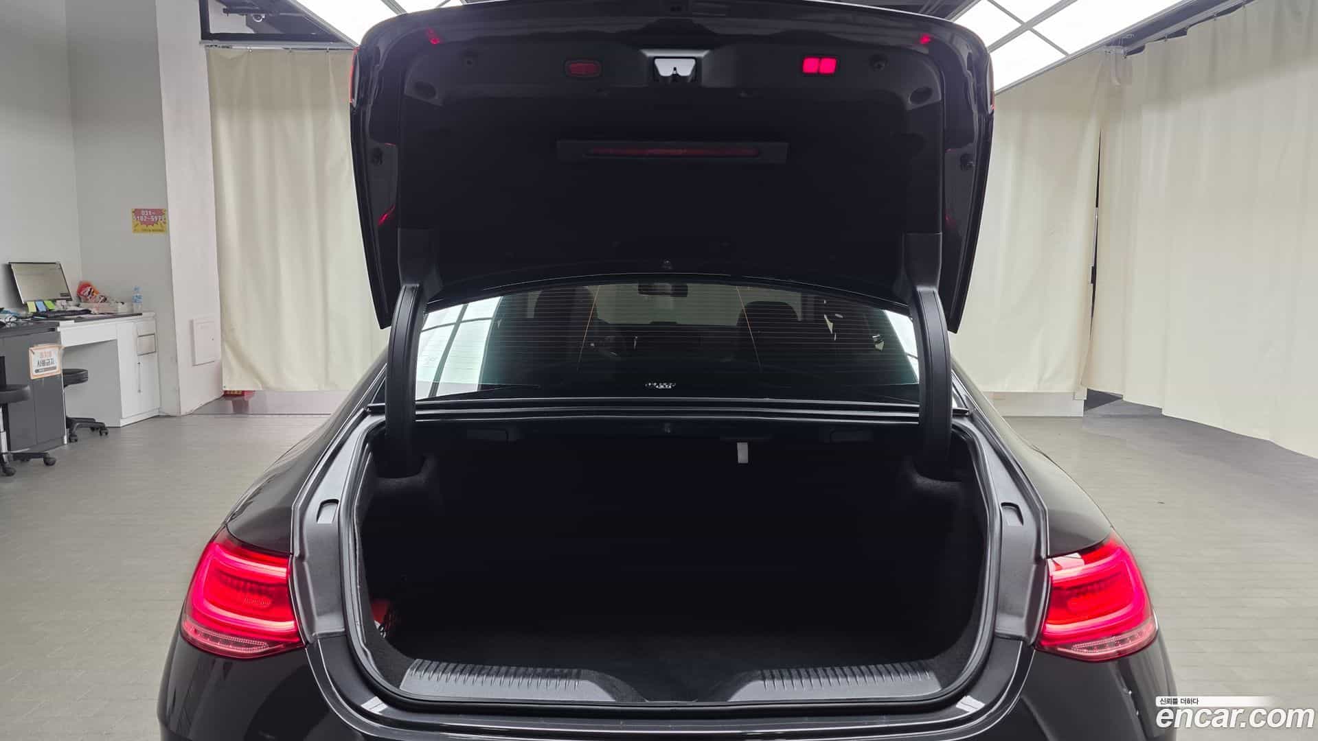 CLS-Class Mercedes-Benz 2021.2-OPTION-024