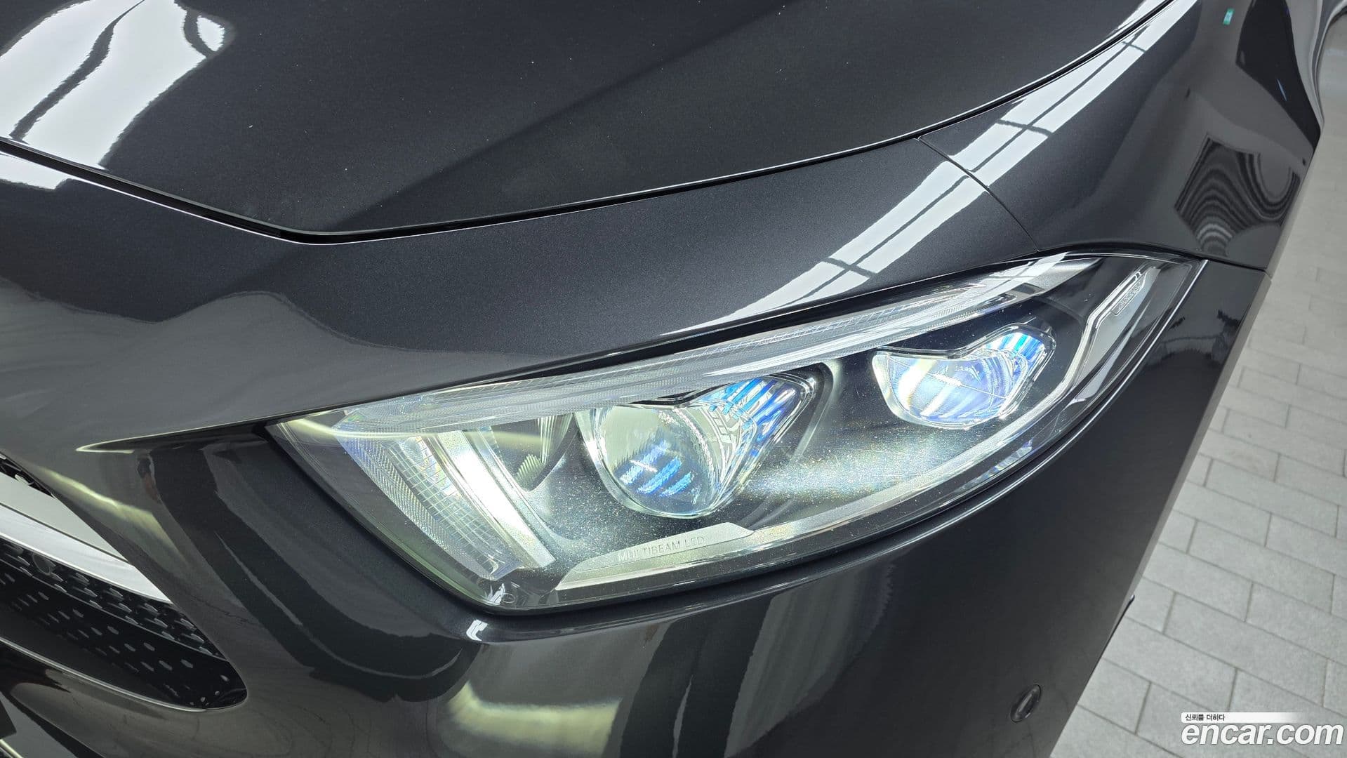 Main__Slider__Photo:CLS-Class Mercedes-Benz 2021.2-21