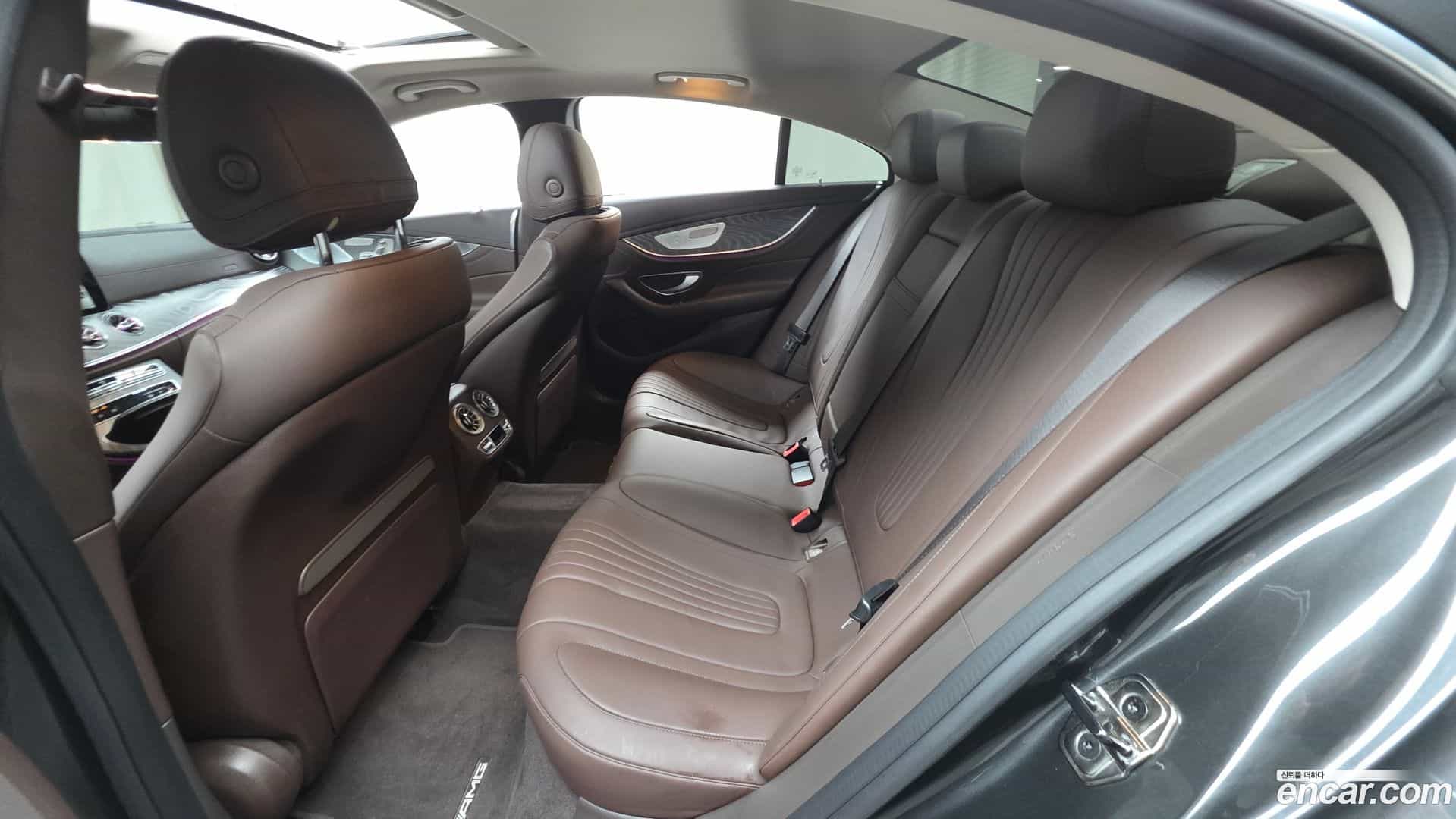 CLS-Class Mercedes-Benz 2021.2-INNER-036