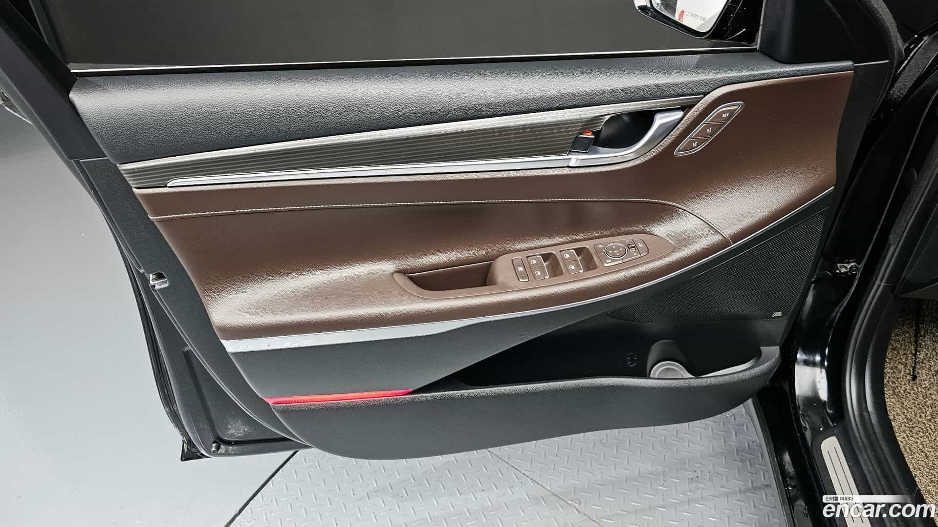 Grandeur Hyundai 2017.4-INNER-034