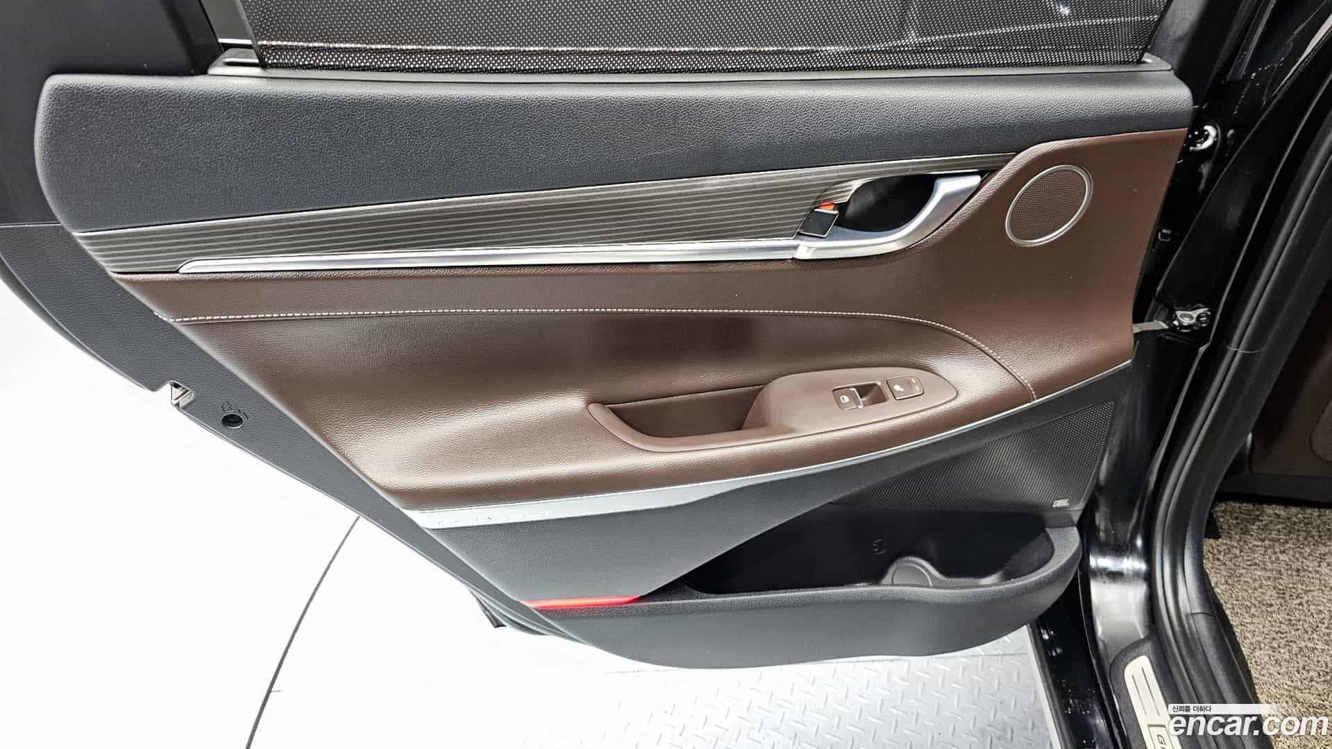 Grandeur Hyundai 2017.4-INNER-035