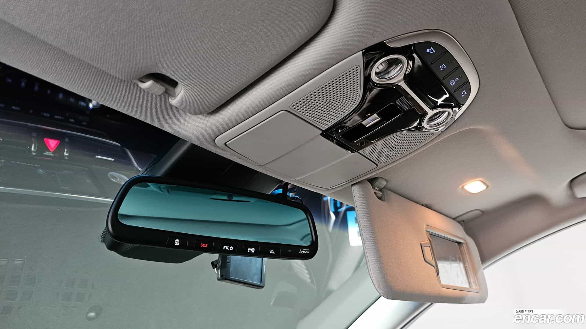 Grandeur Hyundai 2017.4-INNER-036
