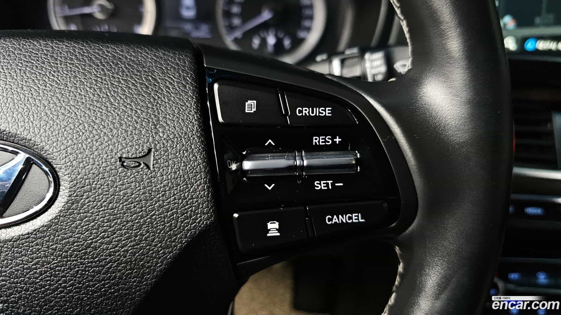 Grandeur Hyundai 2017.4-OPTION-040