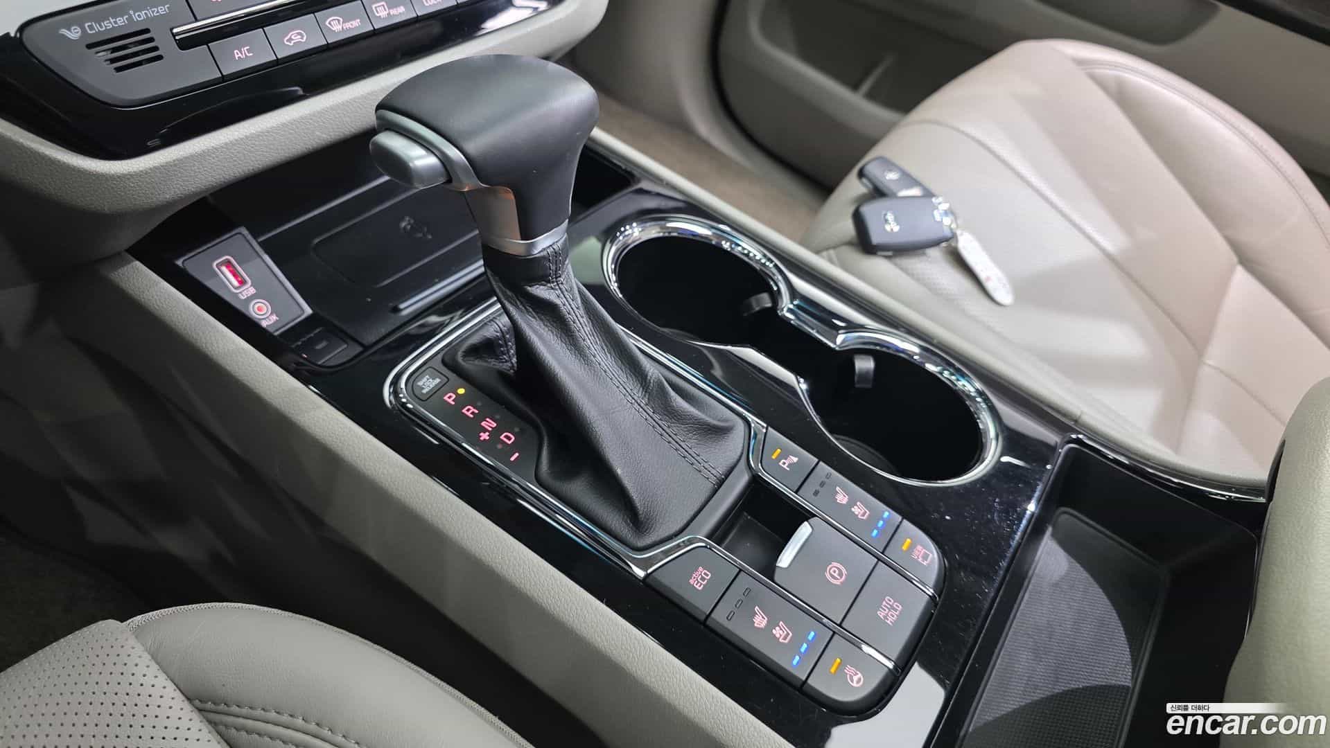 Canival Kia 2020.2-INNER-009
