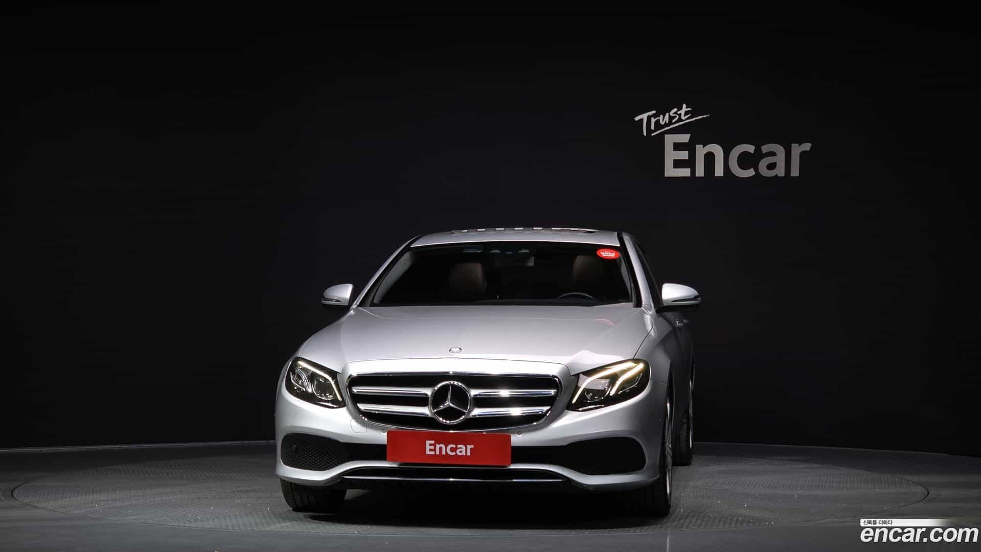 E-Class Mercedes-Benz 2017.7-OUTER-003