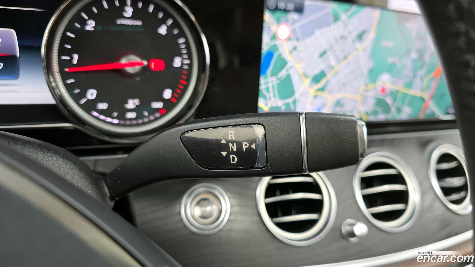 E-Class Mercedes-Benz 2017.7-INNER-009