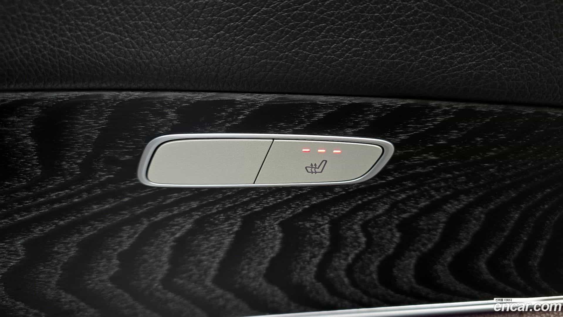 E-Class Mercedes-Benz 2017.7-OPTION-022