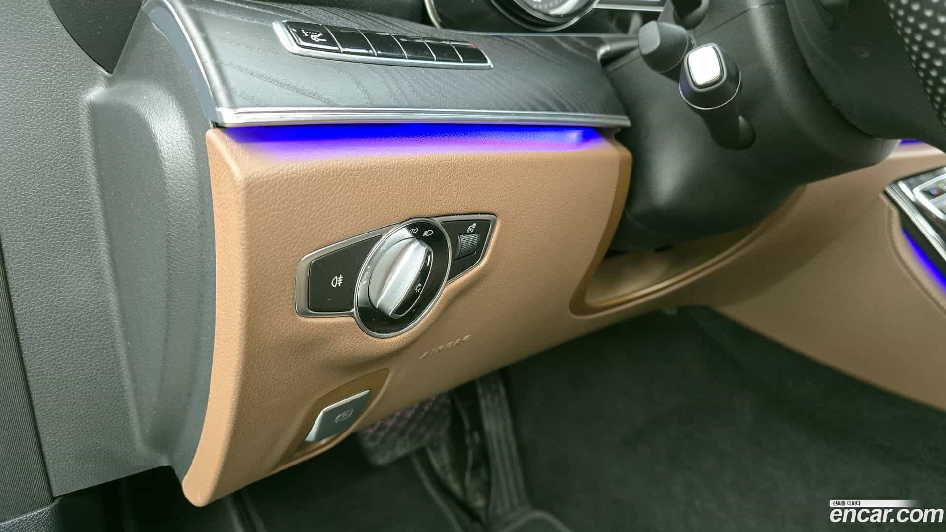 E-Class Mercedes-Benz 2017.7-OPTION-043