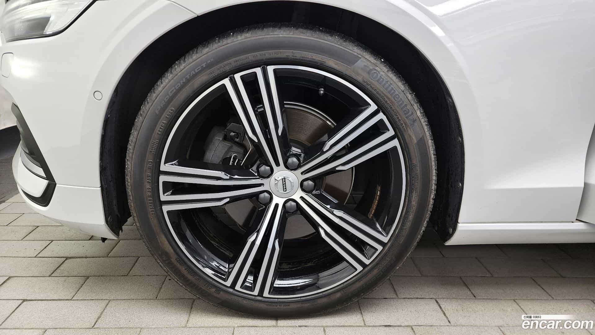 S60 Volvo 2020.11-OUTER-005