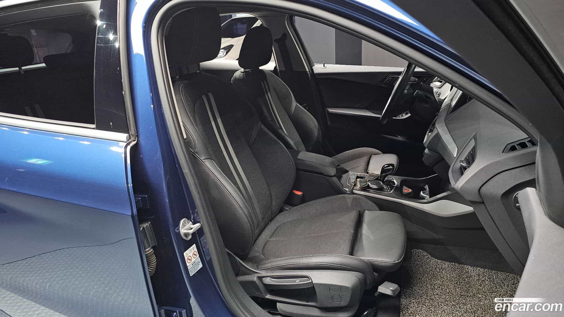 1-Series BMW 2021.1-INNER-010