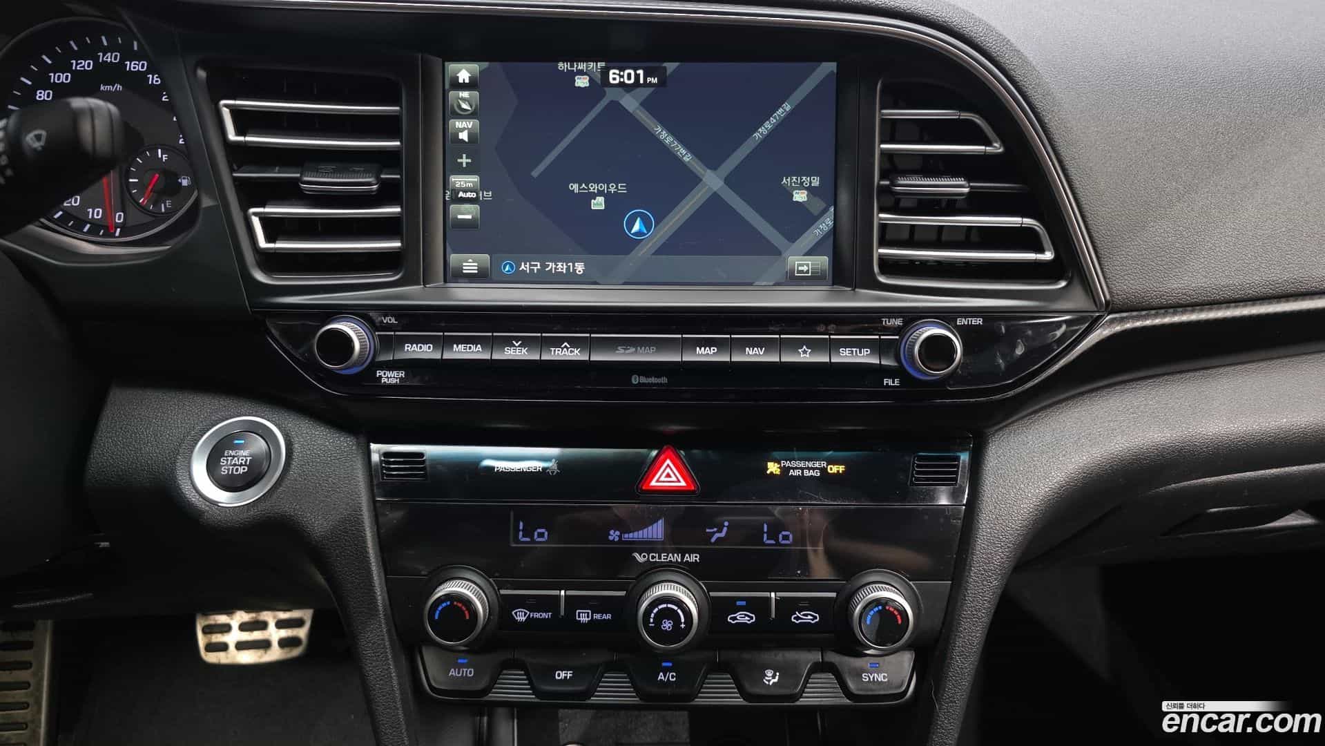 AVANTE Hyundai 2018.11-OPTION-018