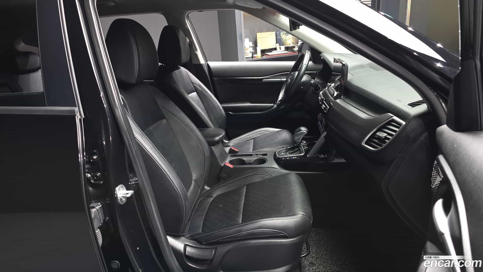 Seltos Kia 2020.3-OPTION-015