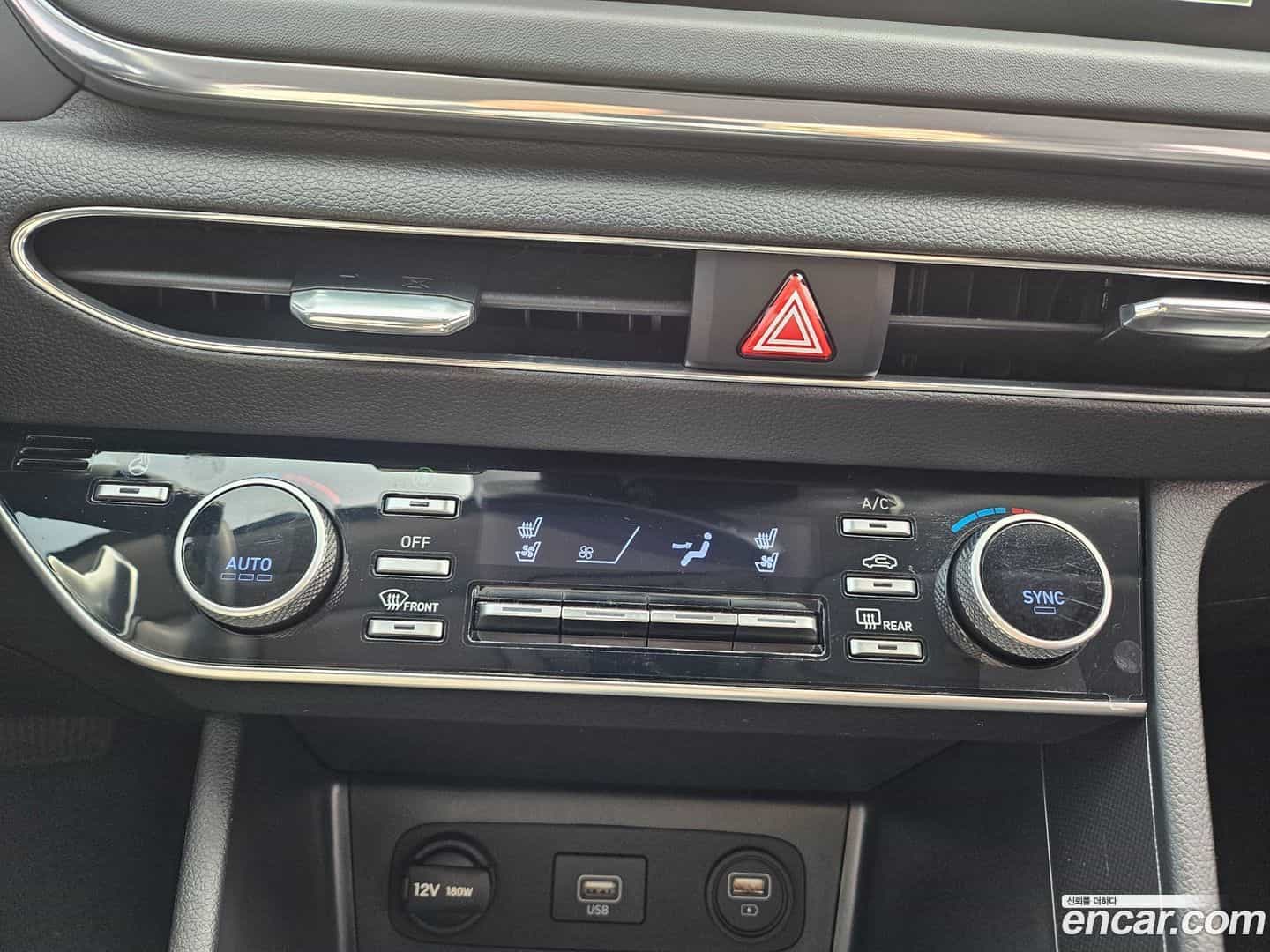 Sonata Hyundai 2022.8-OPTION-015