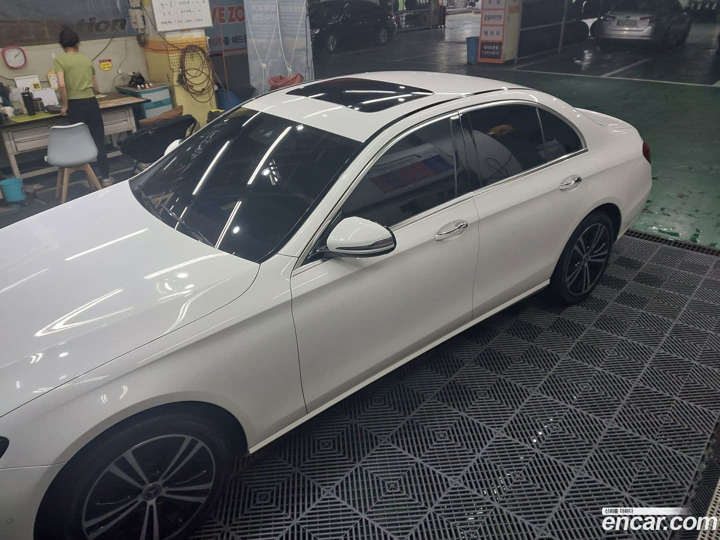 Main__Slider__Photo:E-Class Mercedes-Benz 2020.7-0
