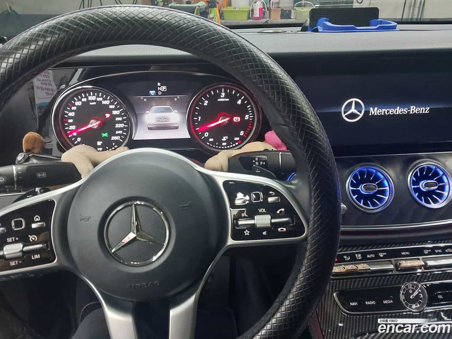 E-Class Mercedes-Benz 2020.7-OPTION-015