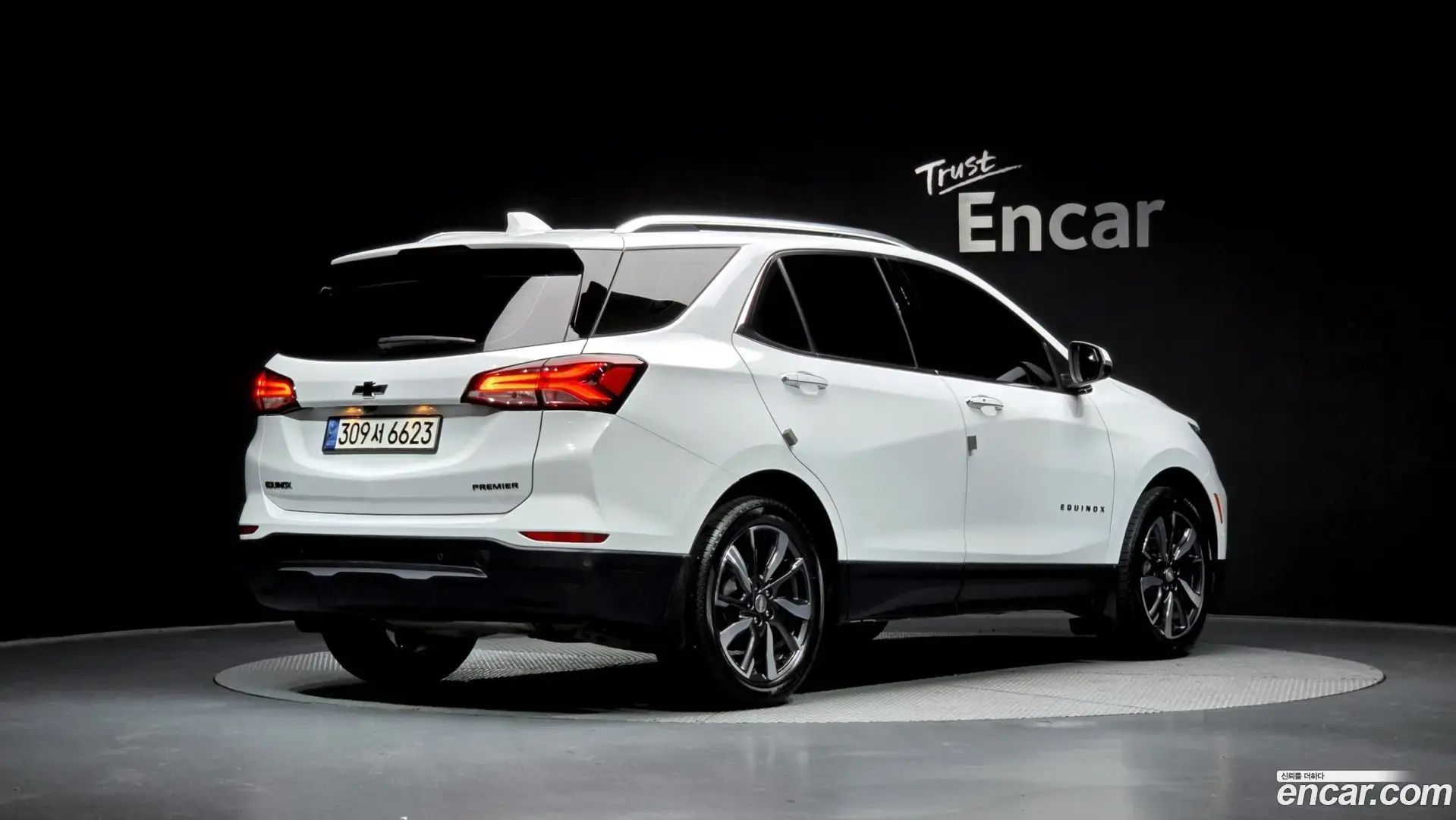 Main__Slider__Photo:Equinox Chevrolet 2022.5-1