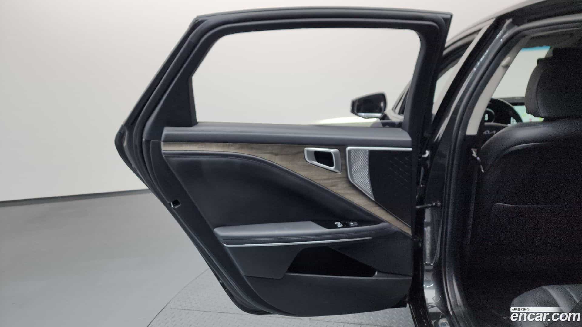 K8 Kia 2022.6-INNER-035
