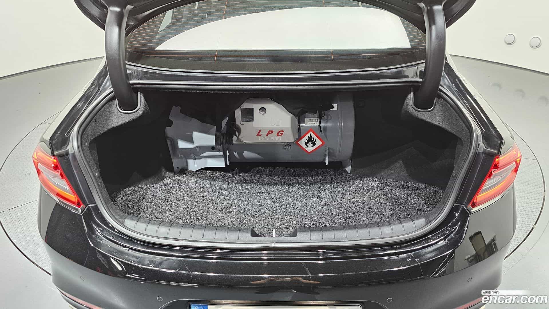 Grandeur Hyundai 2019.11-OPTION-021