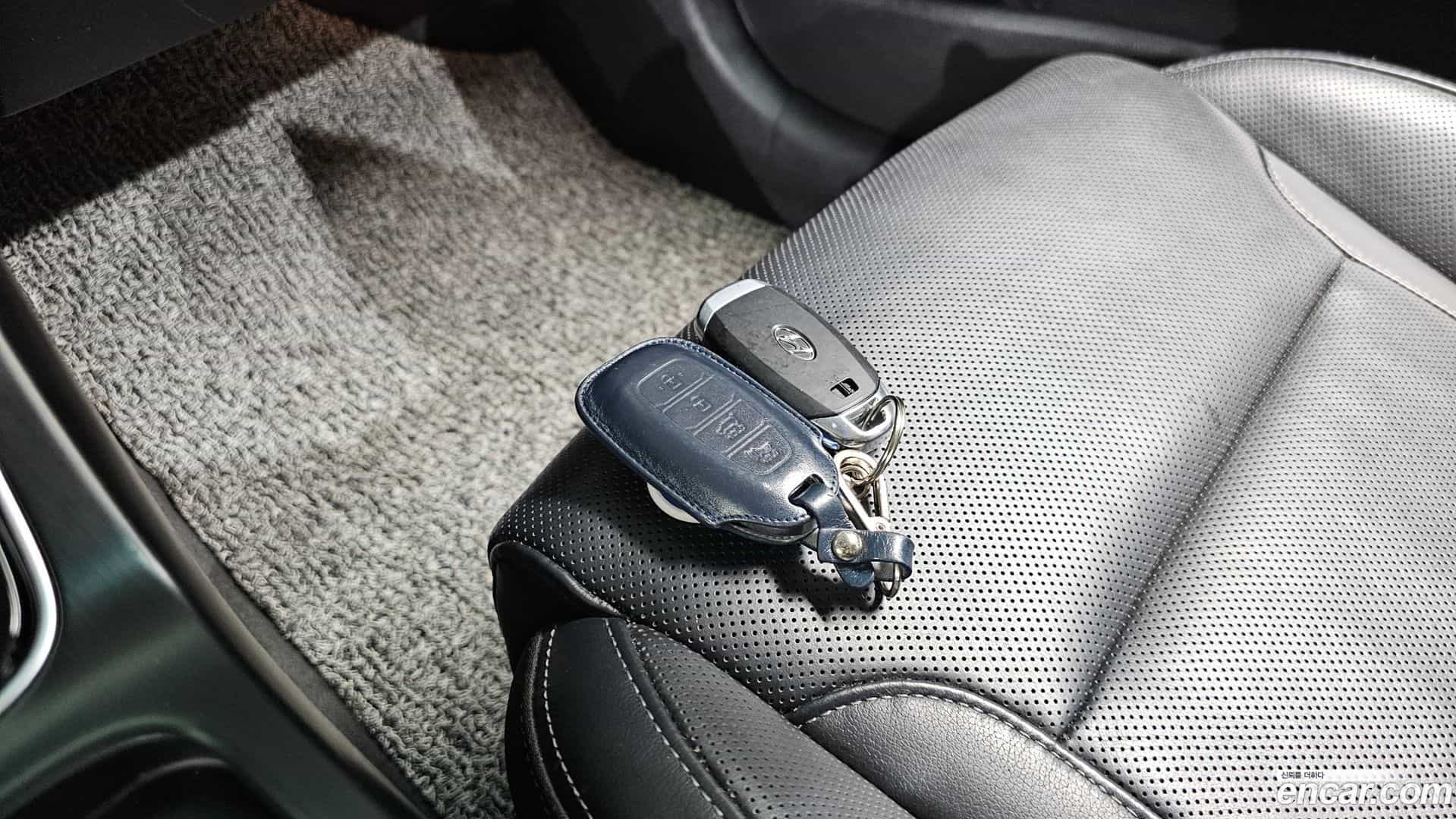 Grandeur Hyundai 2019.11-OPTION-041