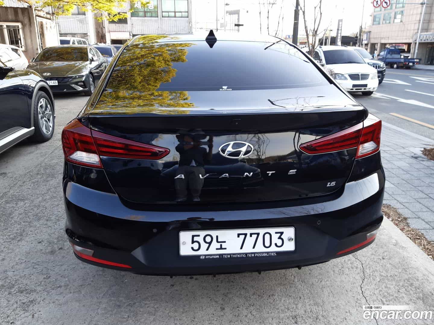 AVANTE Hyundai 2019.2-OUTER-004