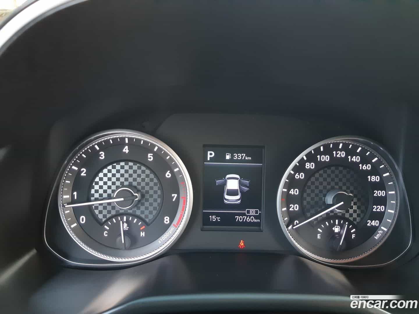 AVANTE Hyundai 2019.2-INNER-008
