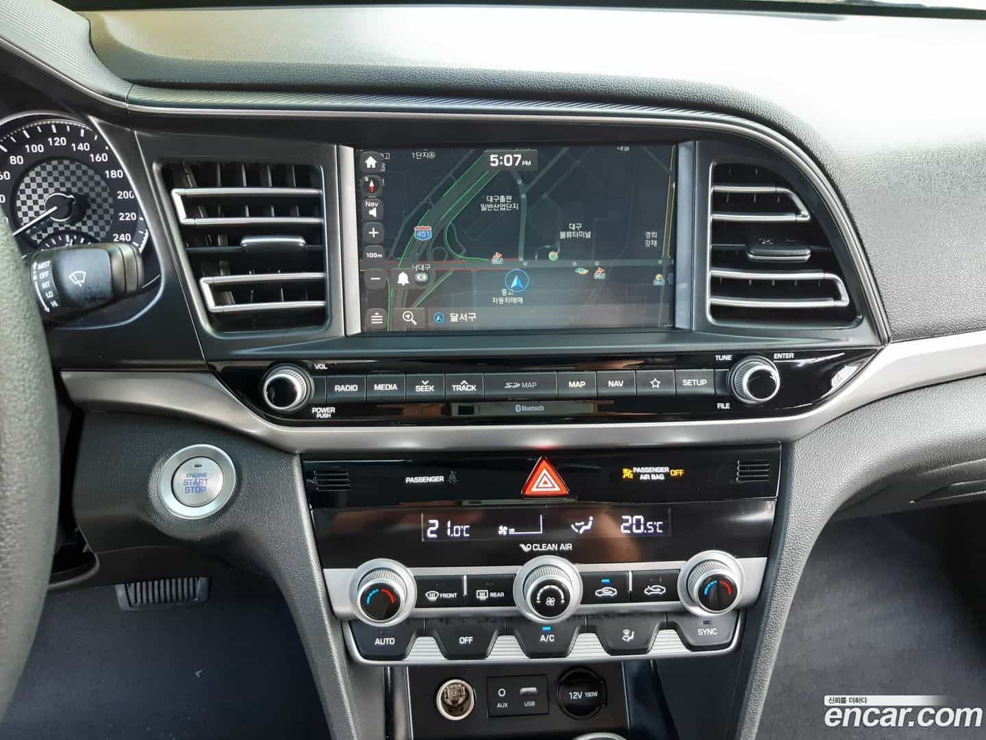 AVANTE Hyundai 2019.2-OPTION-019