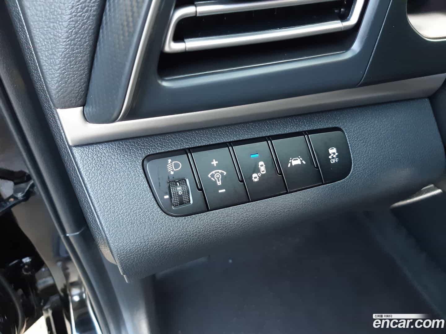 AVANTE Hyundai 2019.2-OPTION-021