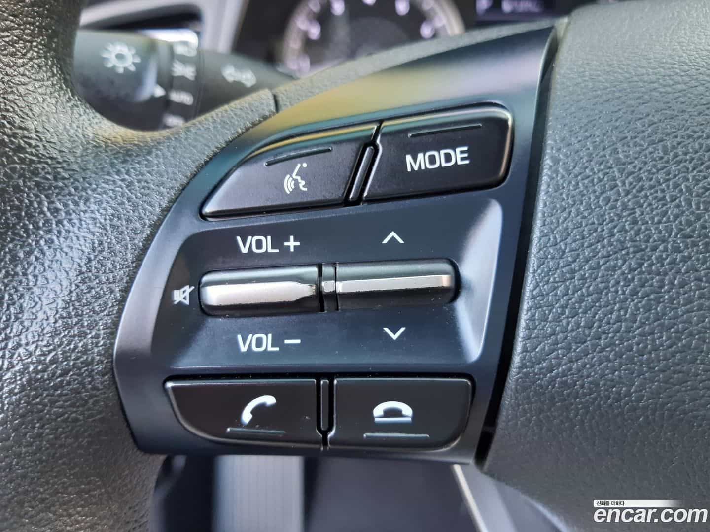 AVANTE Hyundai 2019.2-OPTION-023