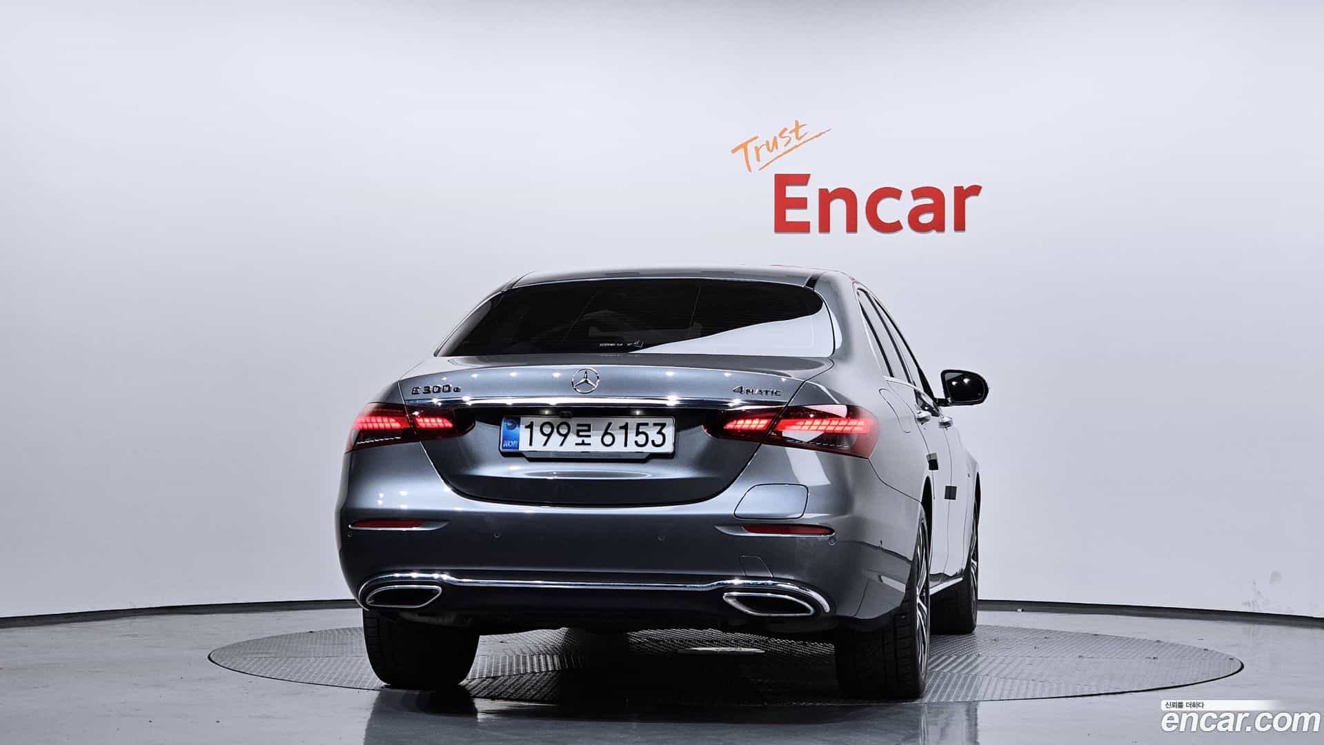 E-Class Mercedes-Benz 2021.4-OUTER-004